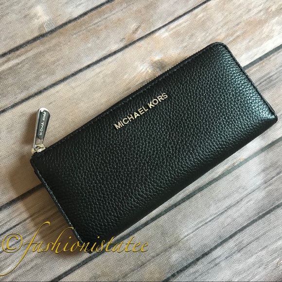 NWT MICHAEL KORS BEDFORD THREE ZIP BLACK WALLET - Picture 2 of 8